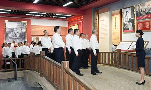 “赓续红色血脉 践行实干继续” <br>旅行叶剑英纪念馆与故宅